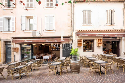 Fonds de commerce - Hôtellerie / Restauration - 240 m²