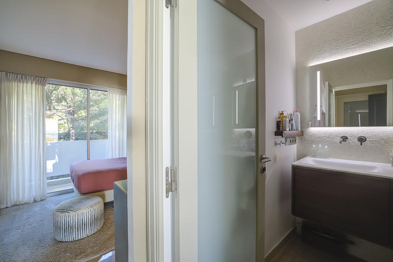 Appartement - 150 m² - 5 pièces