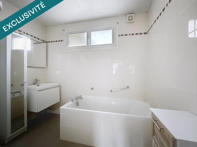 Maison - 122 m² - 6 pièces