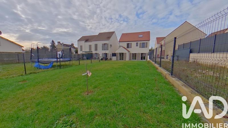 Maison - 148 m² - 8 pièces