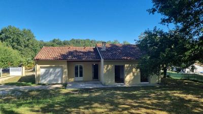 Maison - 88 m² - 4 pièces