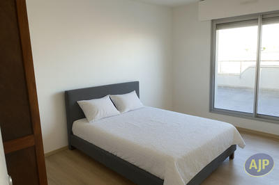 Appartement - 83 m² - 4 pièces