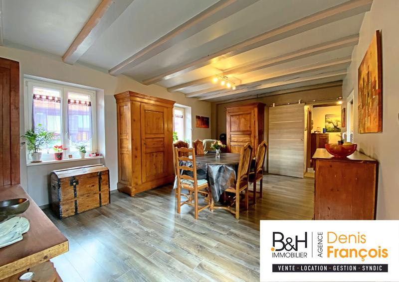 Maison ancienne - 250 m² - 8 pièces