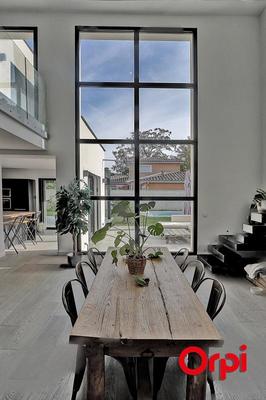 Maison - 175 m² - 6 pièces