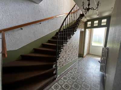 Maison - 159 m² - 7 pièces