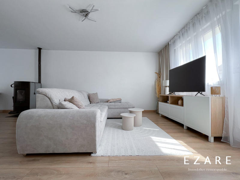 Maison - 80 m² - 5 pièces