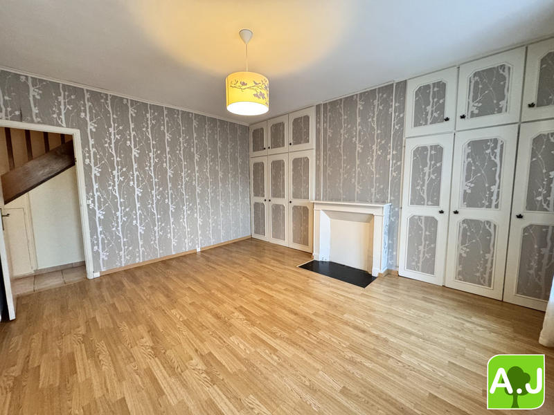 Maison - 97 m² - 4 pièces