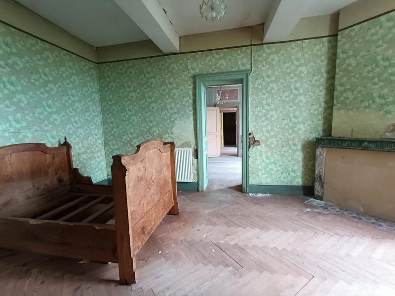 Maison ancienne - 320 m² - 17 pièces