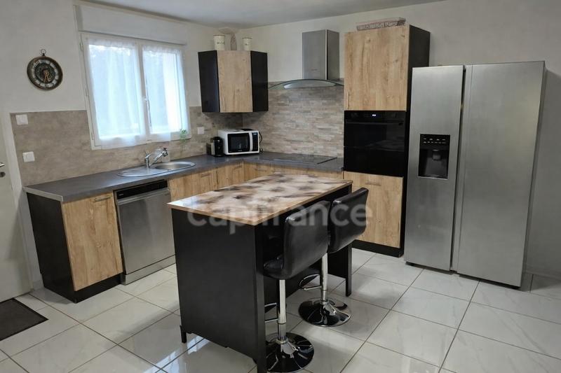 Villa - 90 m² - 4 pièces