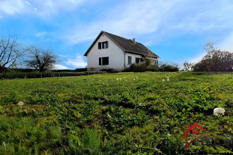 Maison - 148 m² - 9 pièces