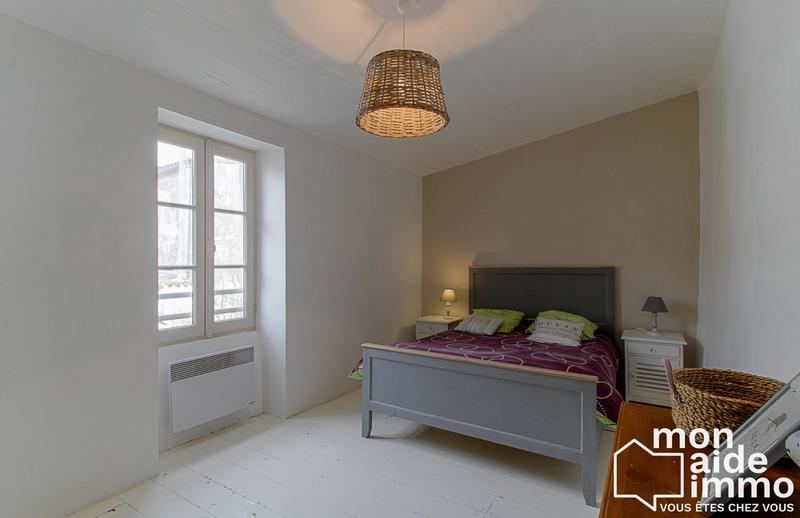 Maison traditionnelle - 139 m² - 6 pièces