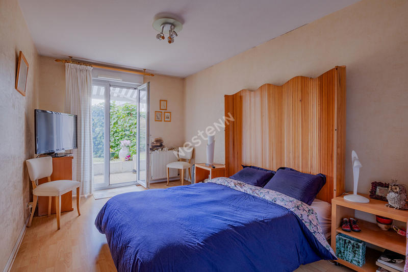 Appartement - 81 m² - 3 pièces