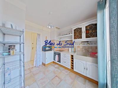 Appartement - 75 m² - 4 pièces