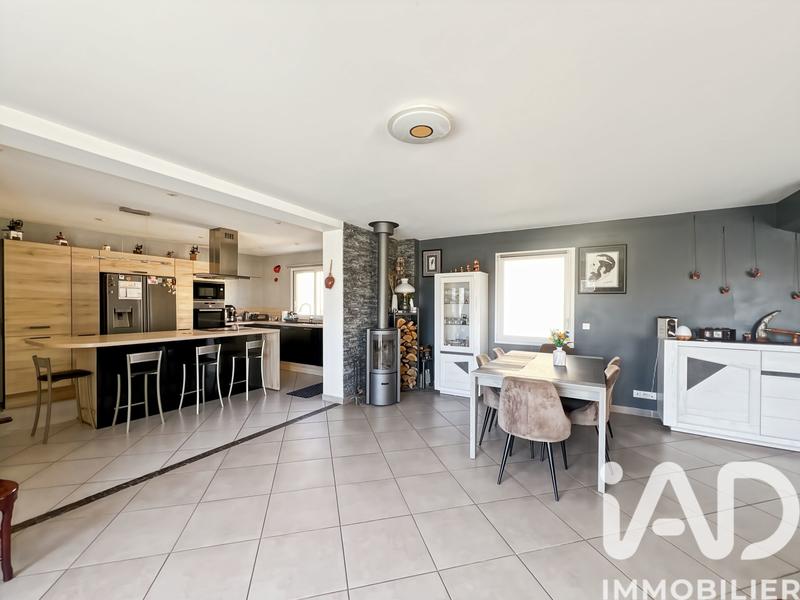 Maison - 164 m² - 5 pièces