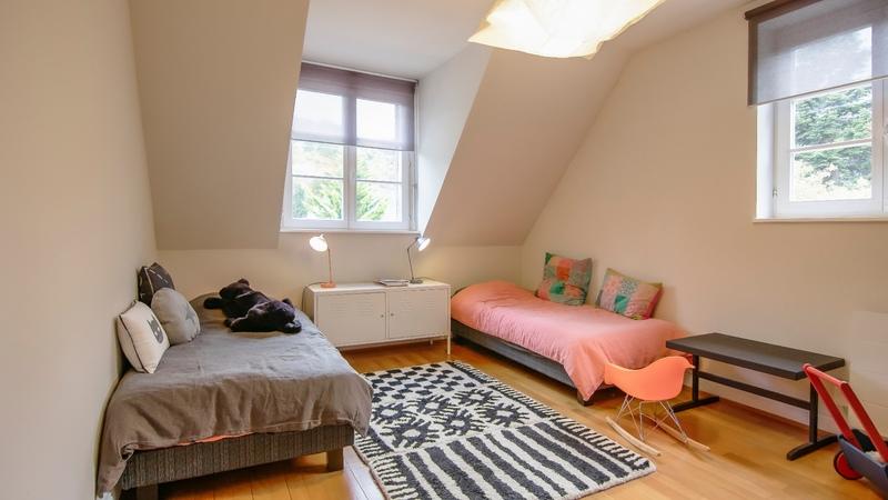 Demeure - 360 m² - 11 pièces