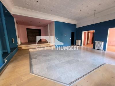 Local commercial - 157 m²