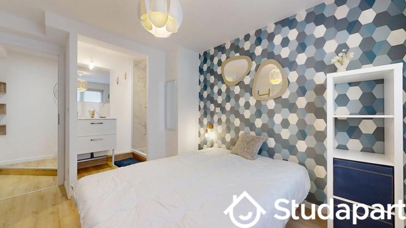 Chambre - 11 m² - 1 pièce