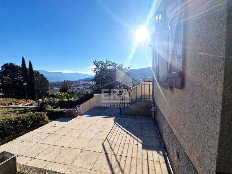 Maison - 76 m² - 3 pièces