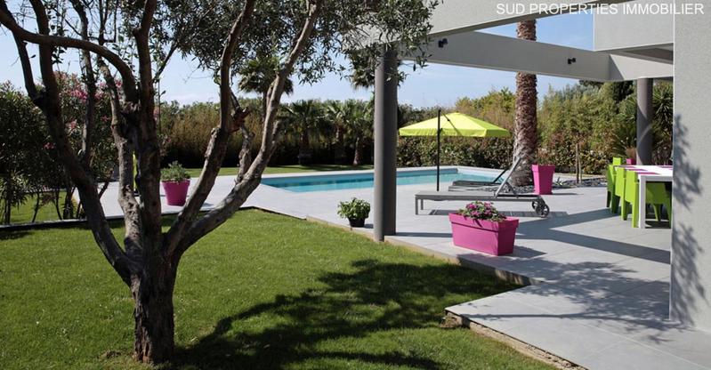 Maison - 218 m² - 7 pièces