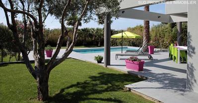 Maison - 218 m² - 7 pièces