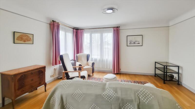 Maison - 130 m² - 7 pièces