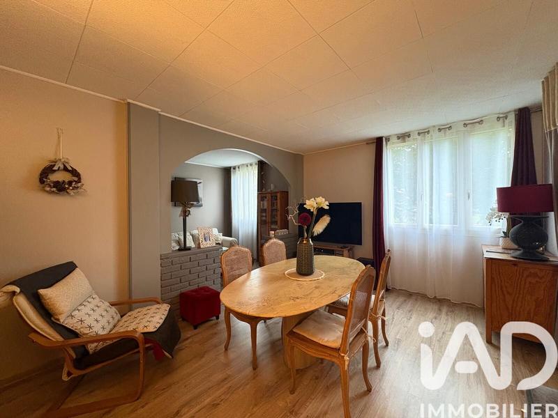 Appartement - 81 m² - 5 pièces