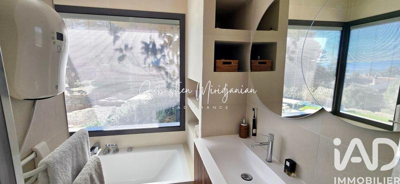 Maison de maîtres - 147 m² - 5 pièces