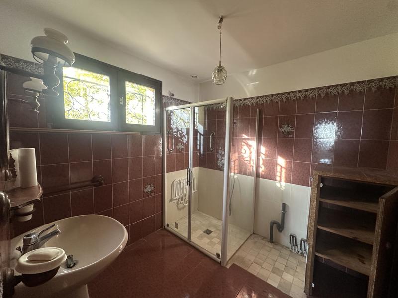 Maison traditionnelle - 165 m² - 6 pièces