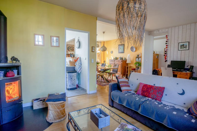 Maison - 186 m² - 8 pièces