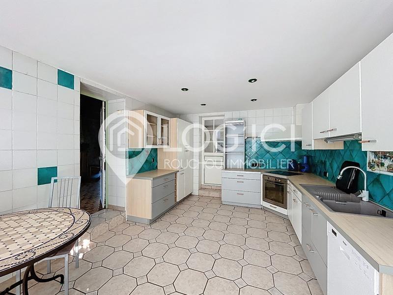 Maison - 207 m² - 7 pièces