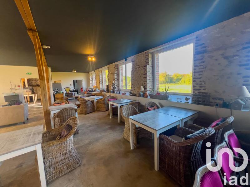 Maison - 513 m² - 11 pièces