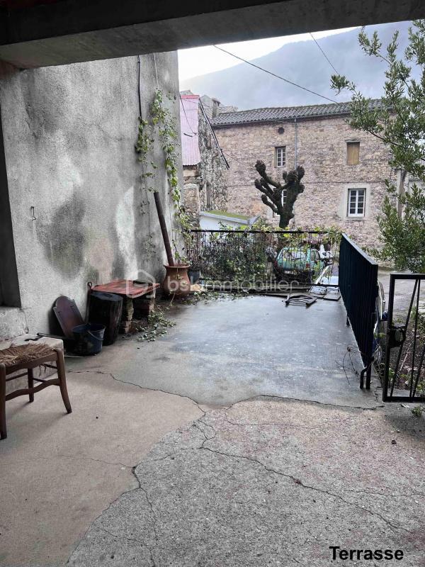 Maison en pierre - 144 m² - 6 pièces