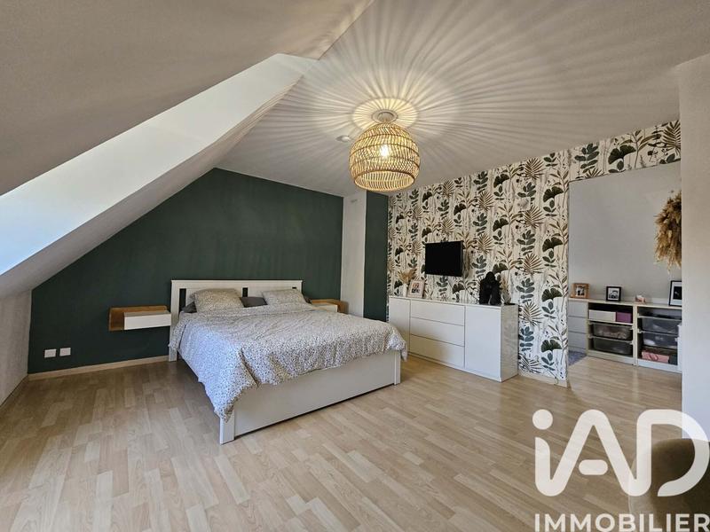 Maison - 153 m² - 6 pièces