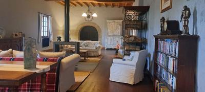 Maison - 379 m² - 4 pièces