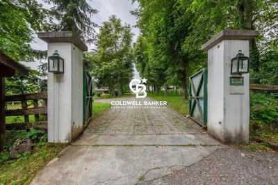 Maison de domaine équestre - 400 m² - 10 pièces