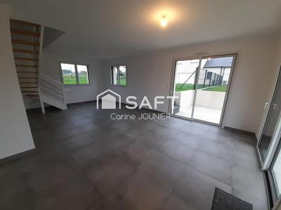 Maison - 102 m² - 5 pièces