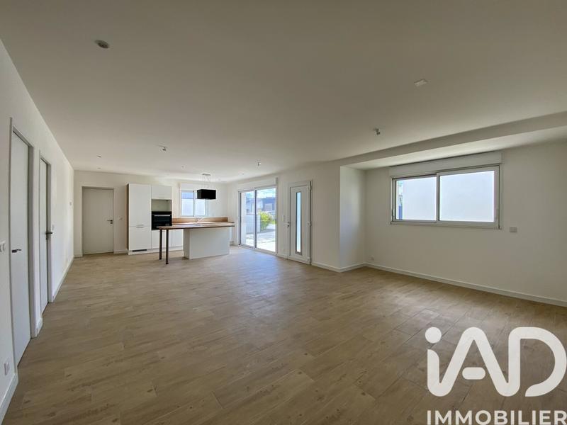 Maison - 100 m² - 5 pièces