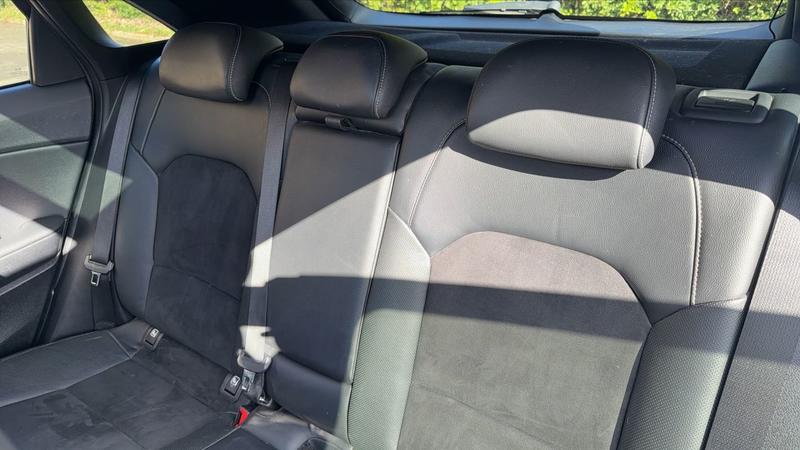 Kia Ceed 1.4 t-Gdi 140 Dct7 Gt Line Premium