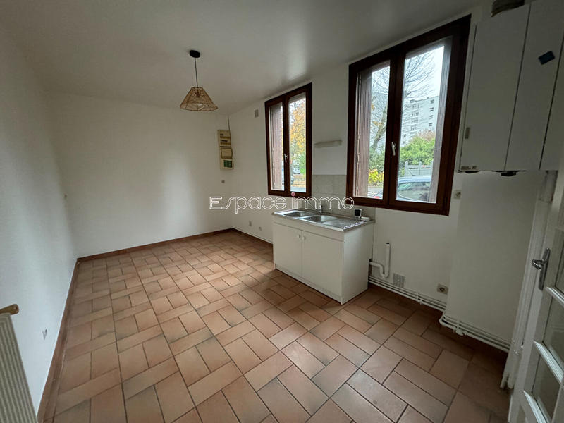 Maison - 82 m² - 3 pièces