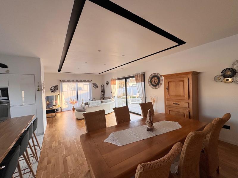 Maison - 154 m² - 7 pièces