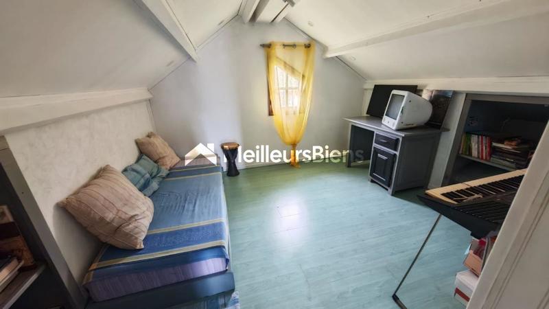Maison - 167 m² - 6 pièces