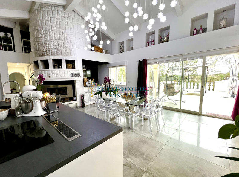 Villa - 145 m² - 5 pièces