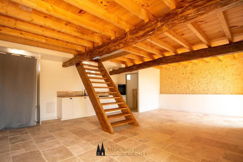 Maison - 440 m² - 12 pièces