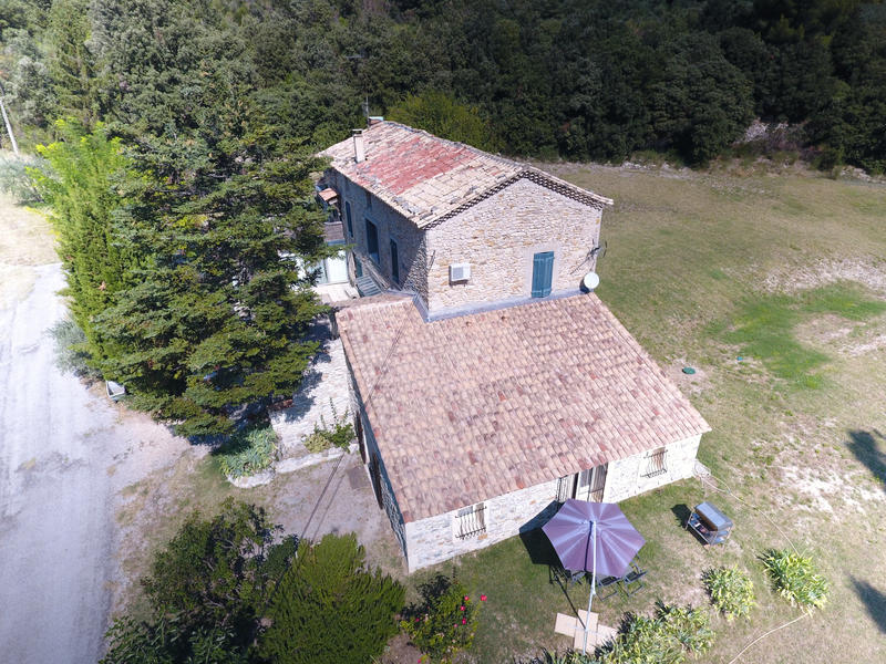 Mas - 218 m² - 7 pièces