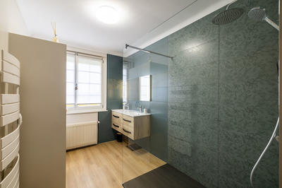 Maison - 206 m² - 8 pièces