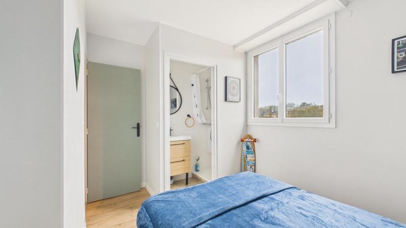 Appartement - 107 m² - 5 pièces