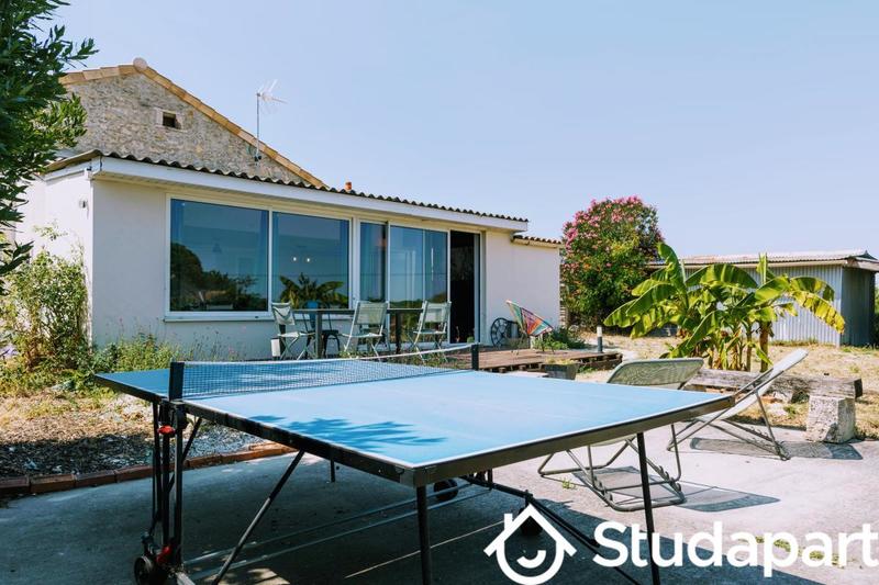 Chambre - 50 m² - 1 pièce