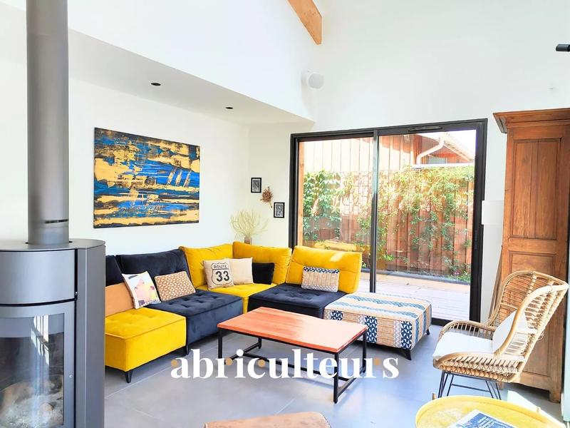 Maison - 169 m² - 6 pièces