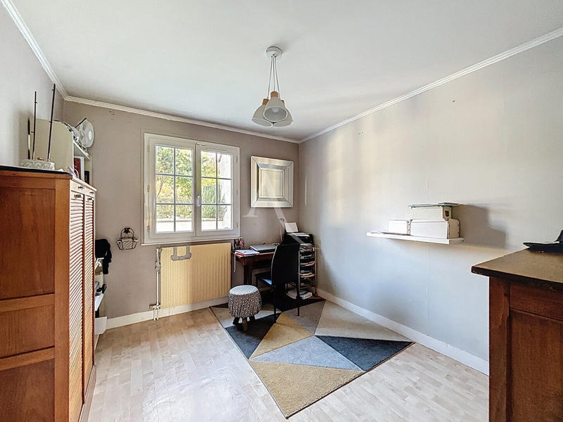 Maison - 145 m² - 6 pièces