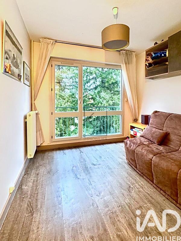 Appartement - 99 m² - 5 pièces